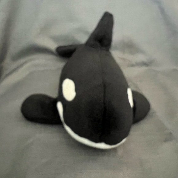 Sea World Shamu Plush Whale Orca - Picture 2 of 9